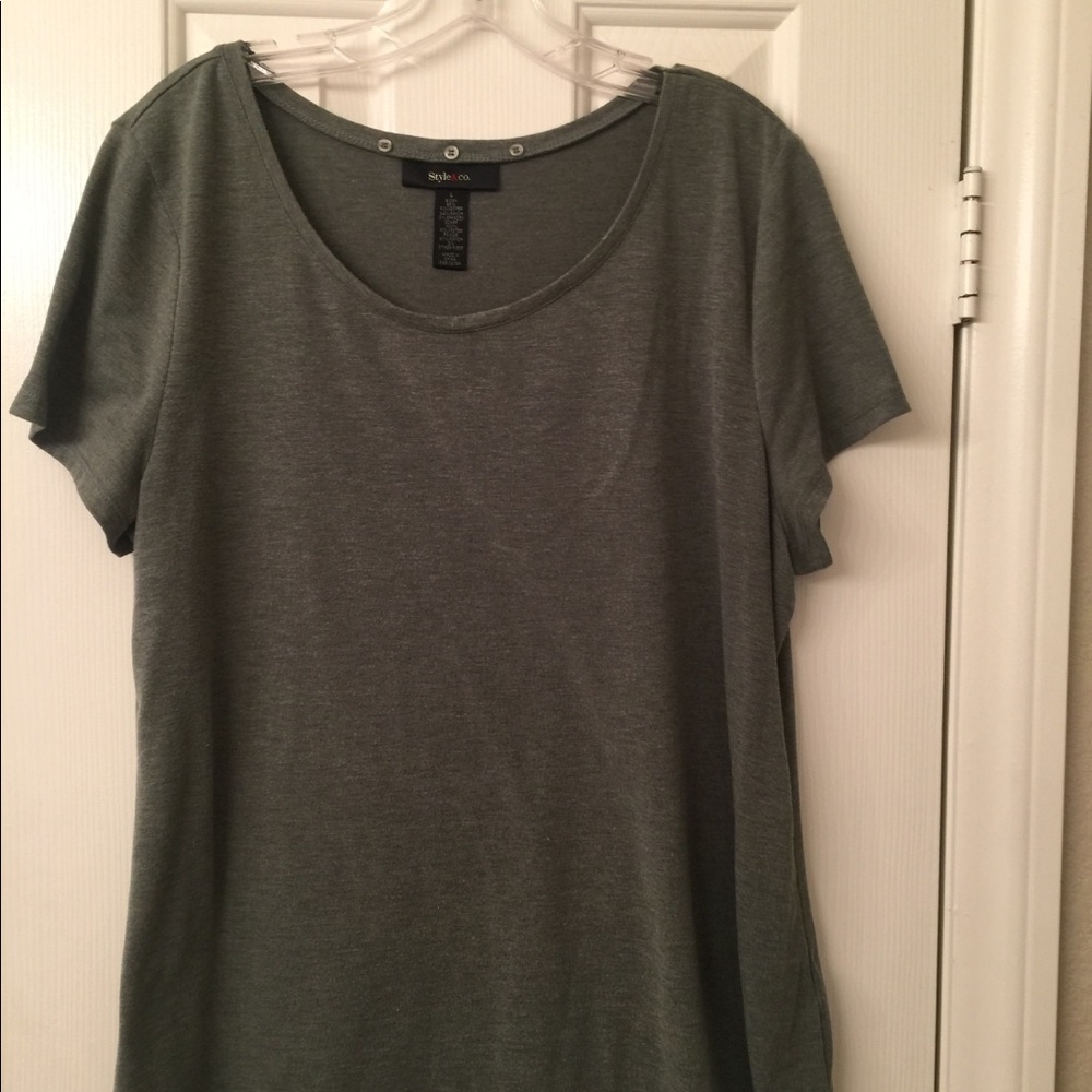 Moss green Style & Co basic tee